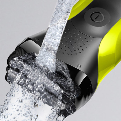 Електробритва Braun Series 3 300BT black/green