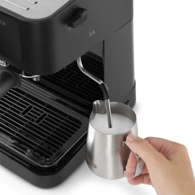 Кавоварка Delonghi EC 235 BK