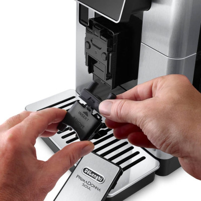 Кавомашина Delonghi ECAM 610.75 MB