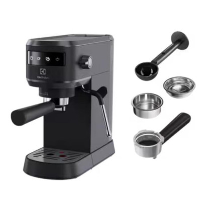 Кавоварка Electrolux Explore 6 E6EC1-6BST