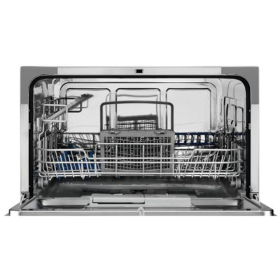 Посудомийна машина Electrolux ESF2400OS