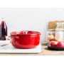 Каструля чавунна з кришкою KitchenAid, 26 см, 5,2 л, червона (CC006060-001)
