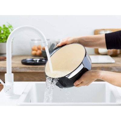 Каструля чавунна з кришкою KitchenAid, 22 см, 3,3 л, чорна (CC006058-001)