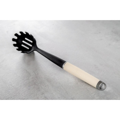Ложка для спагеті KitchenAid Coreline, 35 см, кремовий (KAG005OHACE)