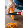 Овочечистка вертикальна KitchenAid Coreline, 21,9 см, червоний (KAG112OHERE)
