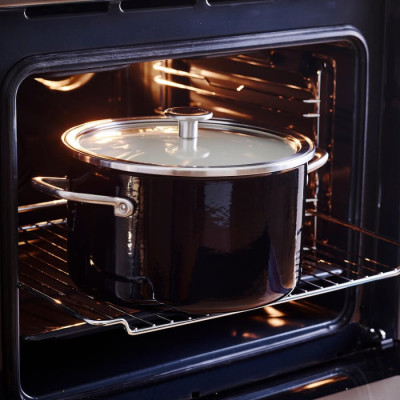 
Каструля з кришкою KitchenAid Steel Core, 24 см, 6 л,матовий чорний (CC006001-001)
