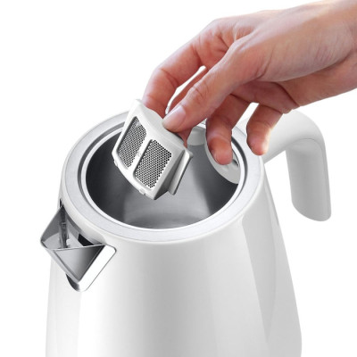 Електрочайник DeLonghi KBY 2011 W
