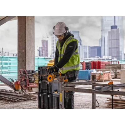 Шлифмашина угловая - болгарка бесщеточная аккумуляторная DeWALT DCG418T2
