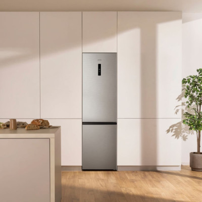 Холодильник комбинированный Gorenje NRK620EAXL4