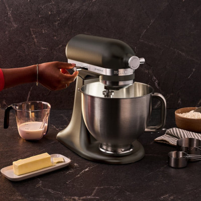 Кухонна машина KitchenAid Artisan Plus 4,7 л 5KSM50PKVEIO з відкидним блоком, графітова руда
