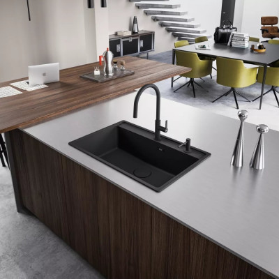 Змішувач Franke Maris Slim J 115.0728.389 чорний матовий