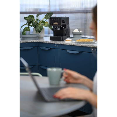 Кавоварка ріжкова Gaggia Evolution Espresso Black