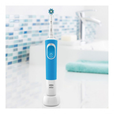 Зубна щітка Braun Oral-B Vitality D100.413.1 PRO Cross Action